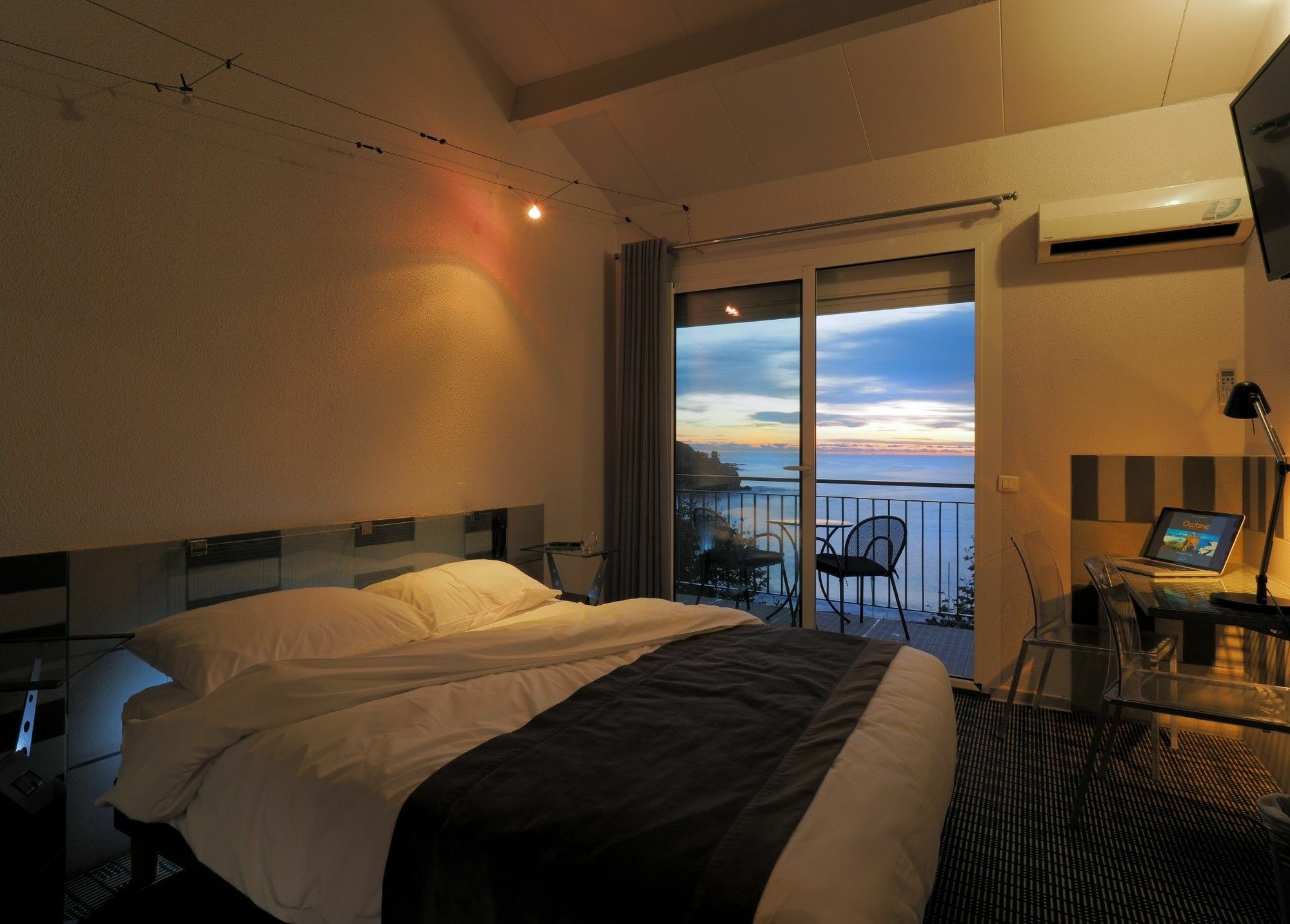 Les Elmes - Hotel, Spa & Plage Privee Banyuls-sur-Mer Exteriör bild